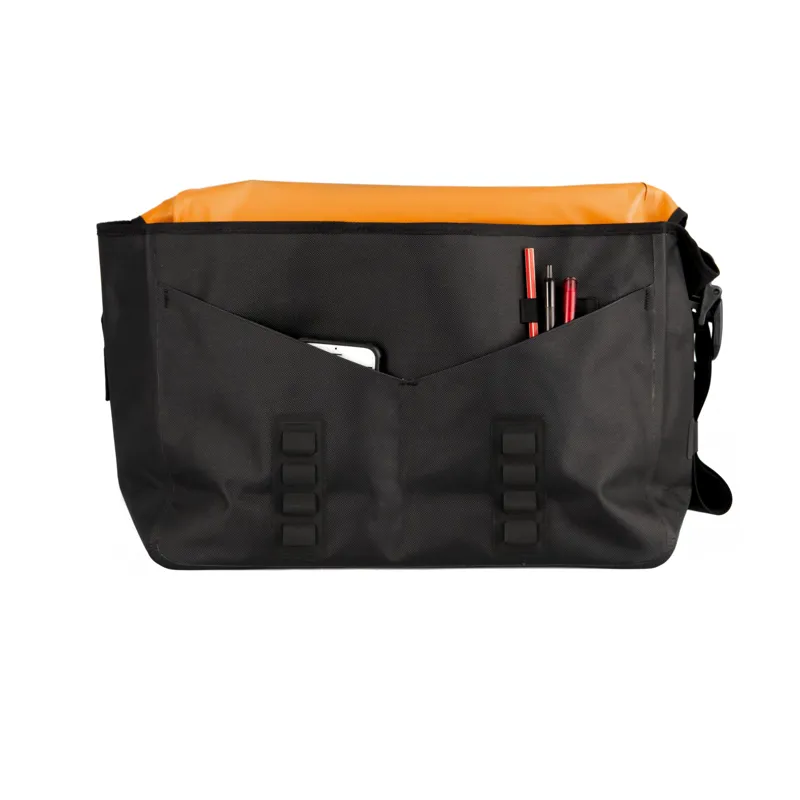 Brompton Metro Waterproof Bag Large Black-13